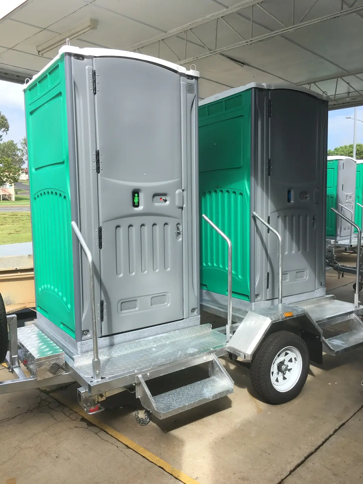 BTH Double-toilet-6