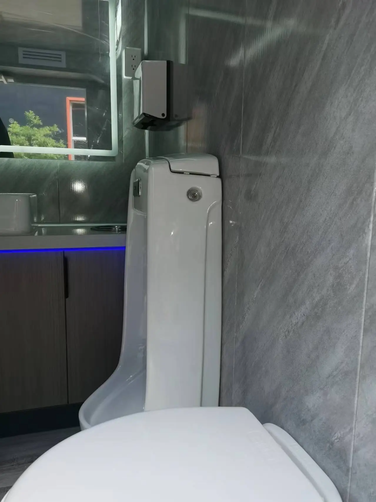 BTH - Mobile Ensuite - 3
